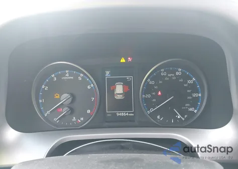 2017 Toyota Rav4 Xle z USA, uszkodzony, nr VIN JTMRFREV0HD214375